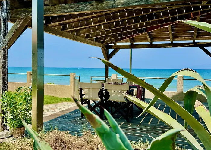 Beachfront Calypso With Private Pool By Dadovillas Acharavi (Corfu)