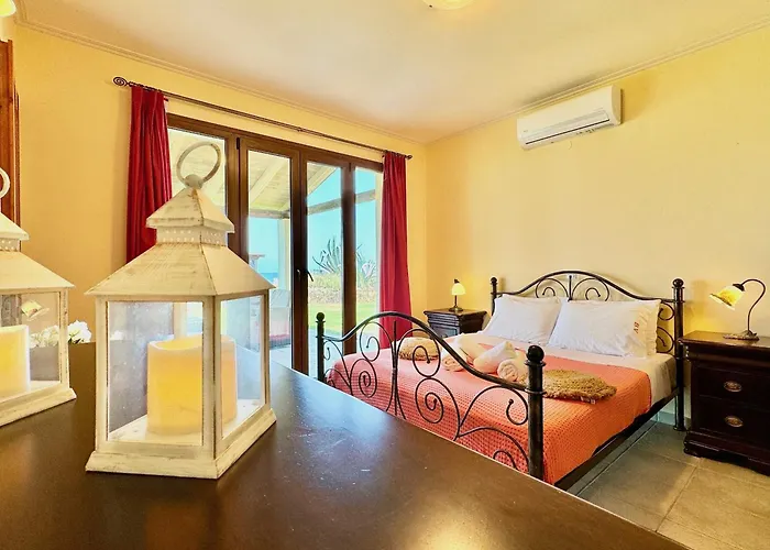 Beachfront Calypso With Private Pool By Dadovillas * אצ'ארבי