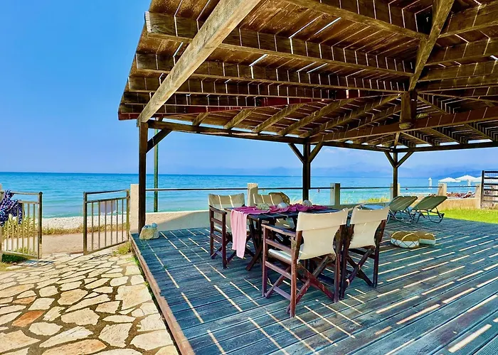Beachfront Calypso With Private Pool By Dadovillas Villa *