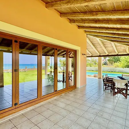 Beachfront Calypso With Private Pool By Dadovillas * Acharavi (Corfu)